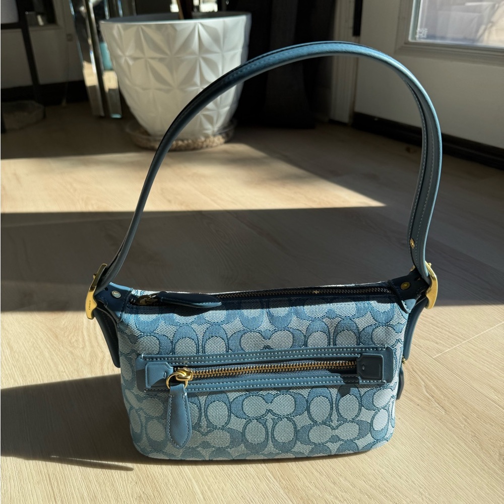 Coach Demi jacquard Signature Shoulder Bag